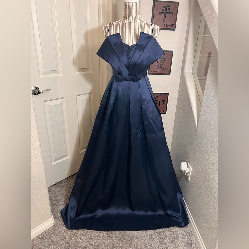 MANIJU Navy blue prom bridesmaid bow tube formal party lined maxi dress size s